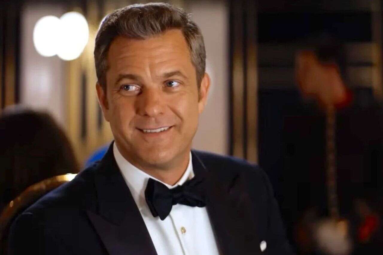 כוכב "דוסון קריק" מגיב למותו של חברו לסדרה - ועושה מעשה