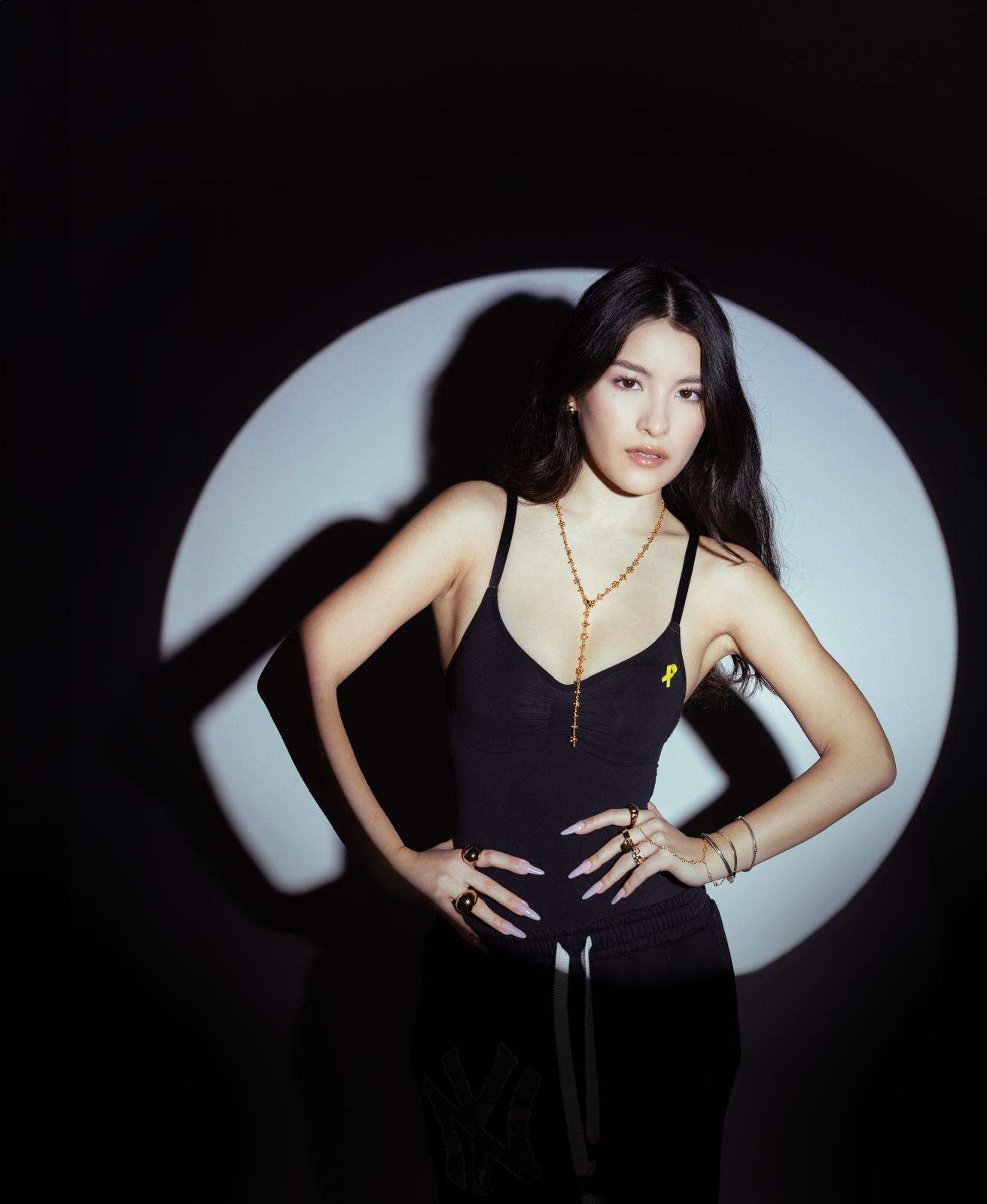 נועה טקהאשי