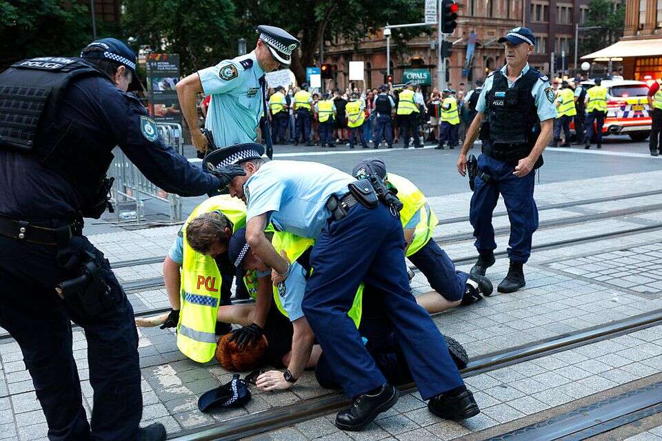 Police violence or incitement to terrorism? The protests against Herzog are tearing Australia apart