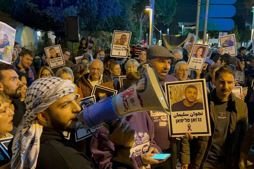 At the same time as the demonstration against the violence in the Arab society - a man was murdered in the north