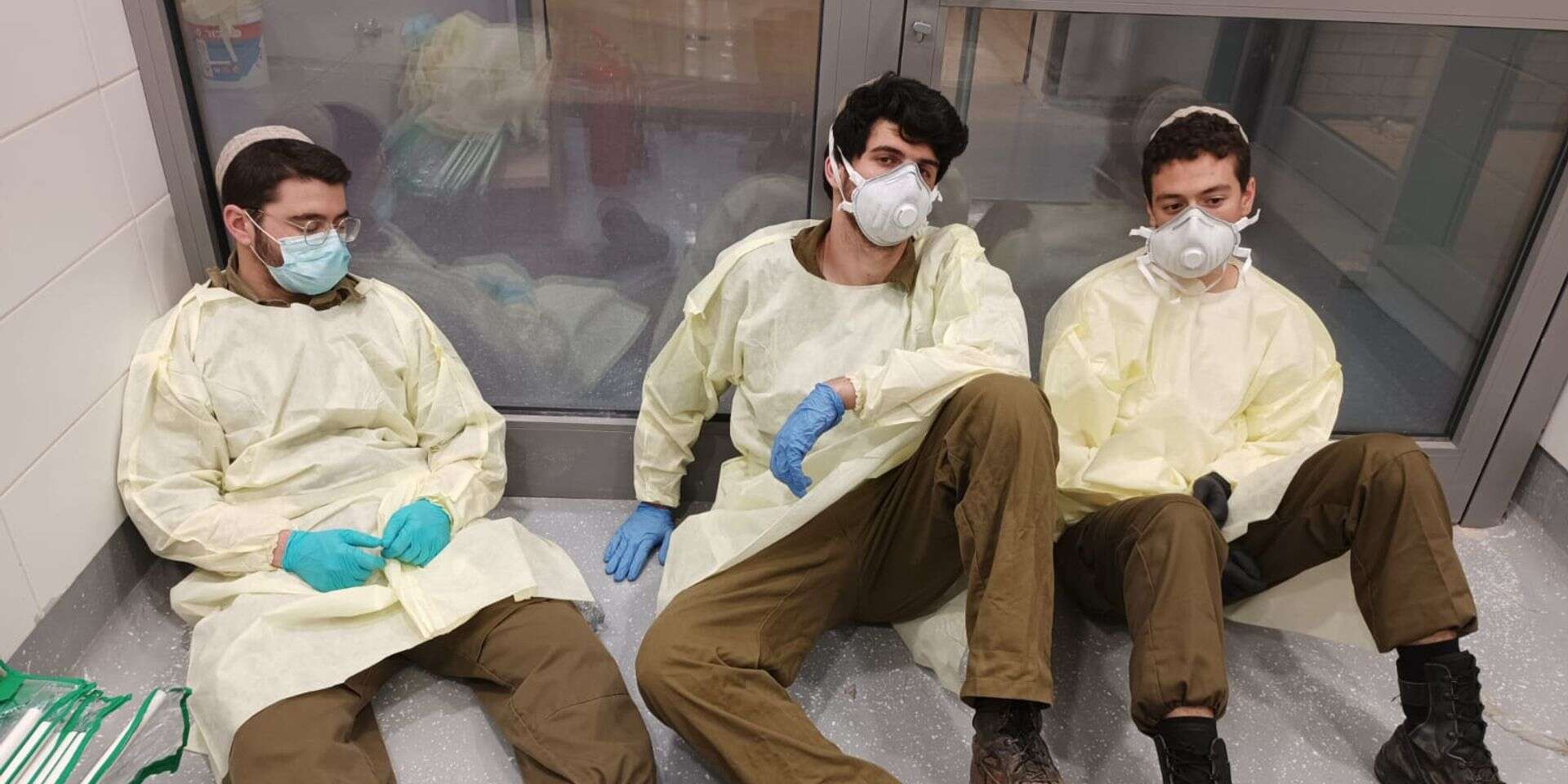 תלמידי ישיבות הסדר במחנה שורה בימים שאחרי 7 באוקטובר. התמונה מתפרסמת באישור המצולמים, אשר אינם המרואיינים בכתבה , ללא