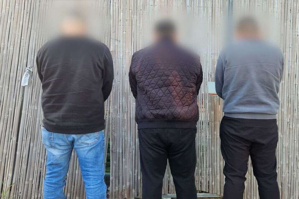 Three residents of Rahat were arrested on suspicion of murdering the son of the former mayor