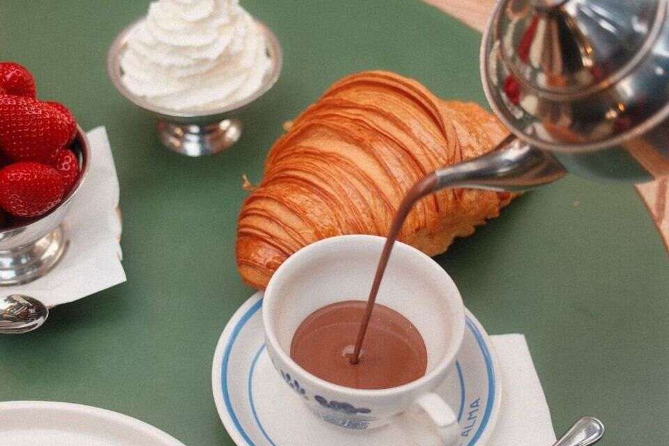 Forget coffee and tea: the hot drinks that redefine winter