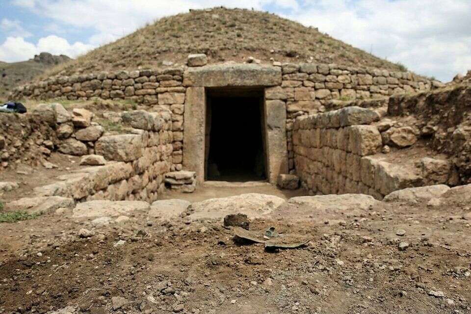 The remote tomb that reveals the secrets of the Midas dynasty