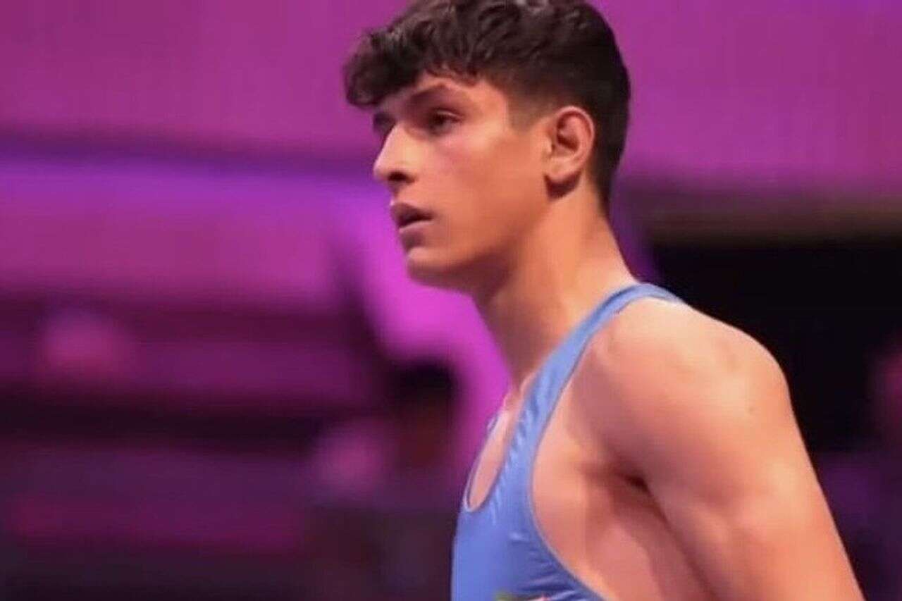 Iran executed a 19-year-old wrestler - and the burial was accompanied by an unusual gesture