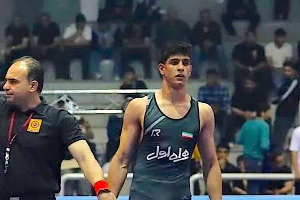 After being sentenced to death by hanging: the hope of the Iranian wrestler