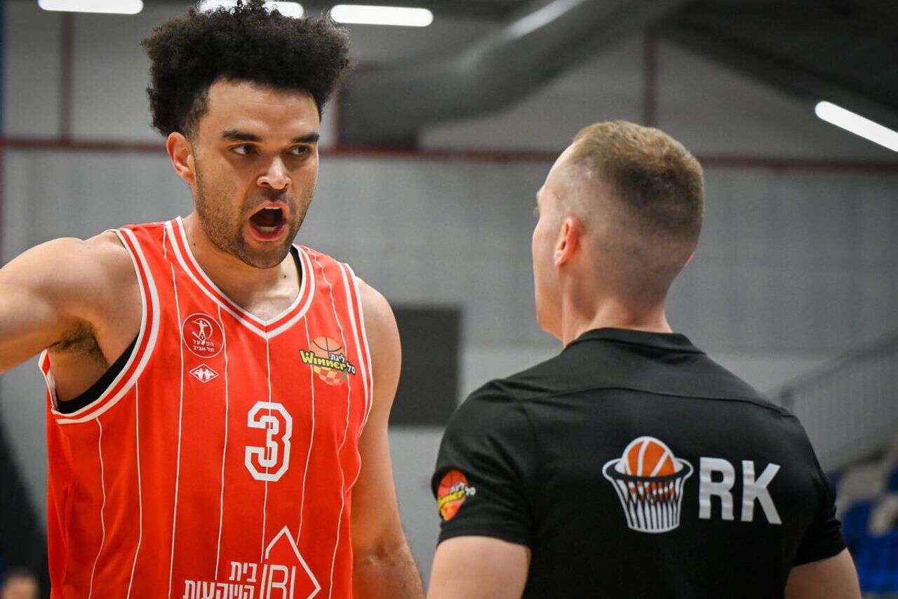 הפועל תל אביב בבעיה: רק שלום עולמי יציל את העונה בישראל