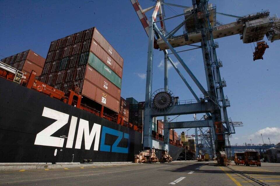 The Ministry of Transportation officially opposes: Regev's exercise to stop the Zim deal