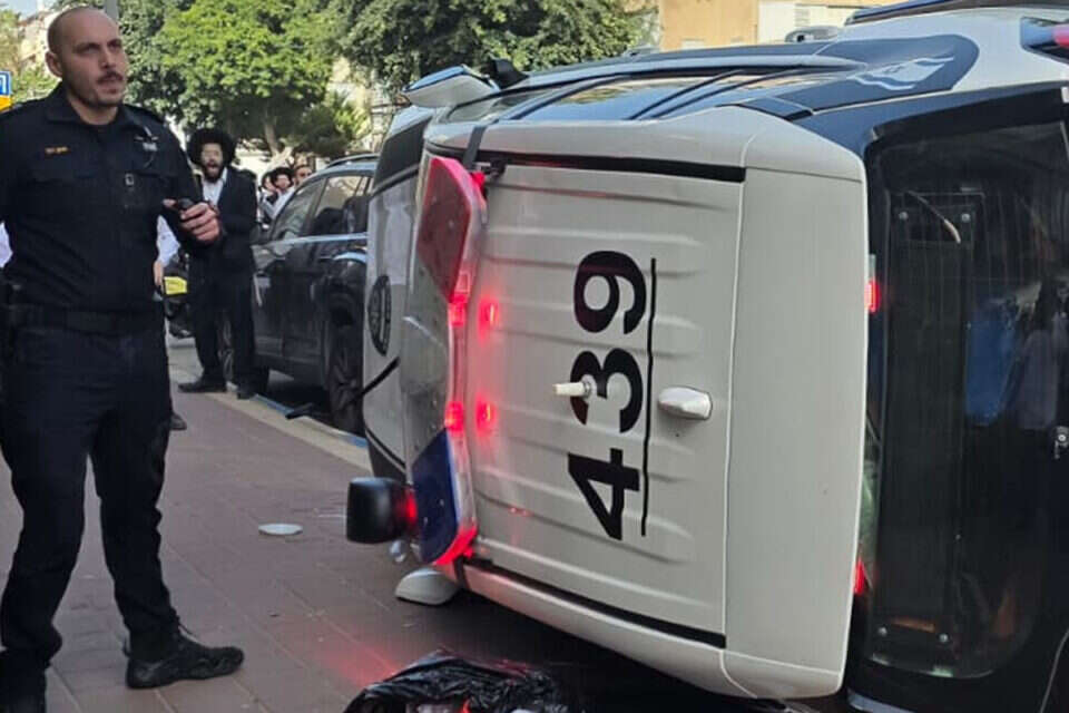 The violence in Bnei Brak: Derech Eretz preceded the Torah opinion