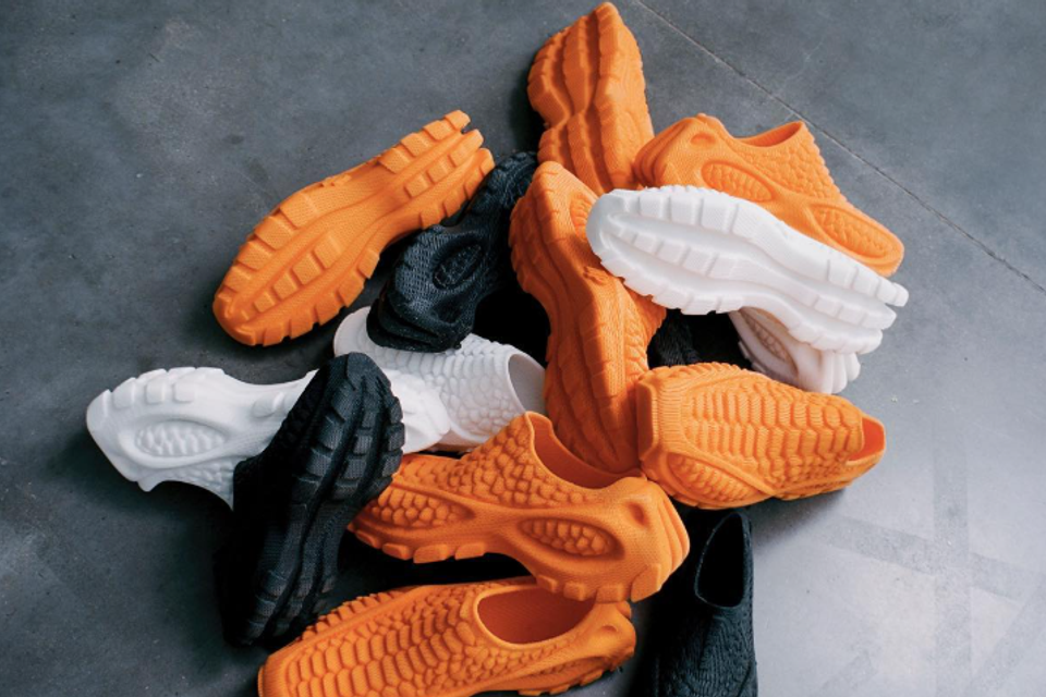 The revolution in the world of sneakers: a million shoes printed a year