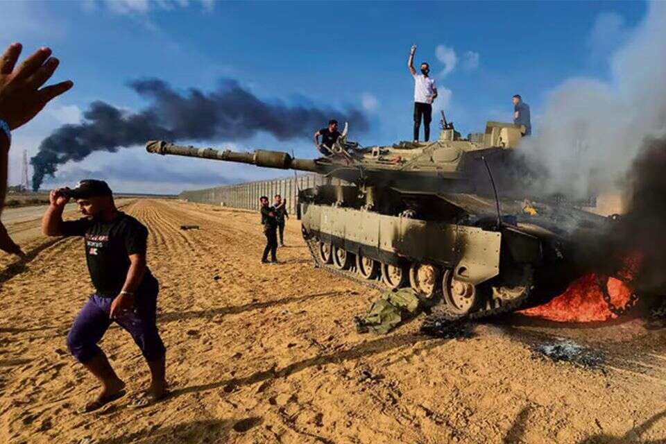 טנק שרוף בשבעה באוקטובר (ארכיון) , אי.פי