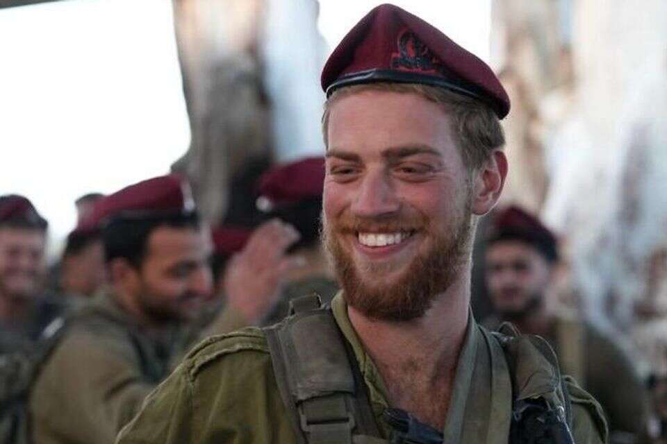 The parents of Ofri Yaffe who was accidentally killed by fire from our forces