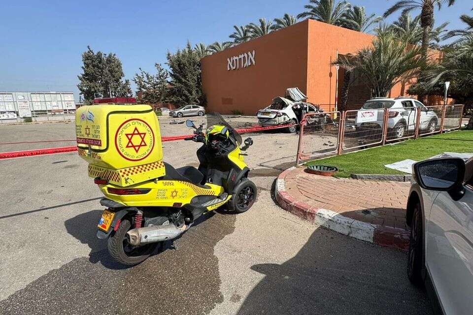 Car explosion in the south: a 53-year-old was moderately injured; The background is criminal