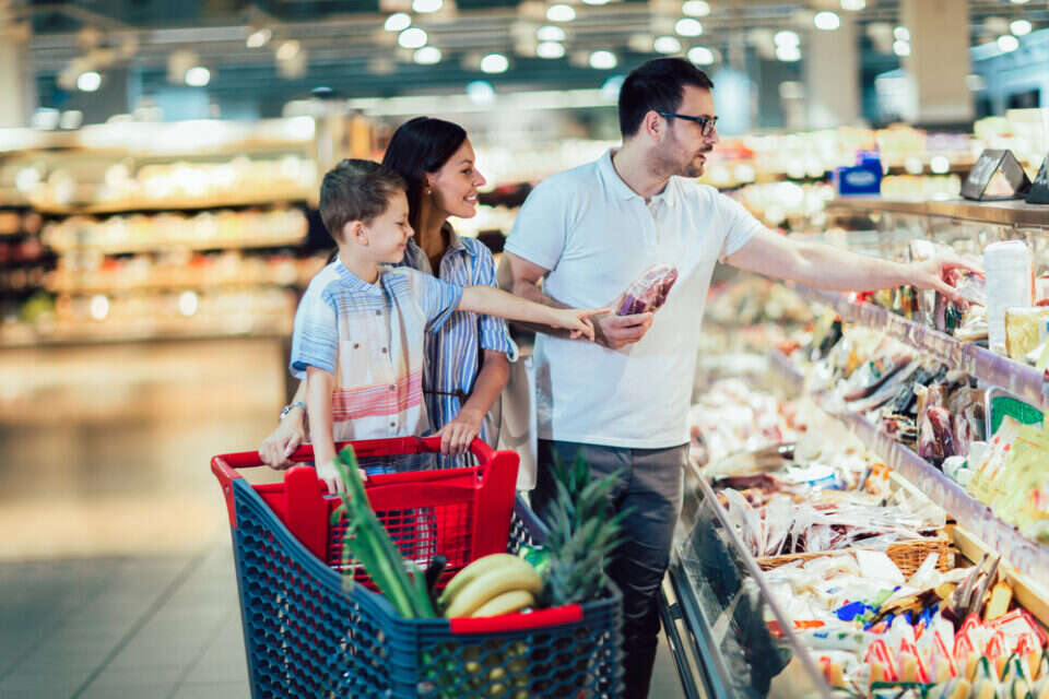 How to save on shopping for Passover 2026? Tips for smart consumers