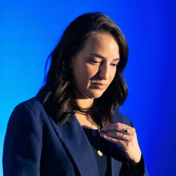 אחרי הכינוי "מחבלת": לוסי אהריש דורשת 150 אלף ש"ח והתנצלות