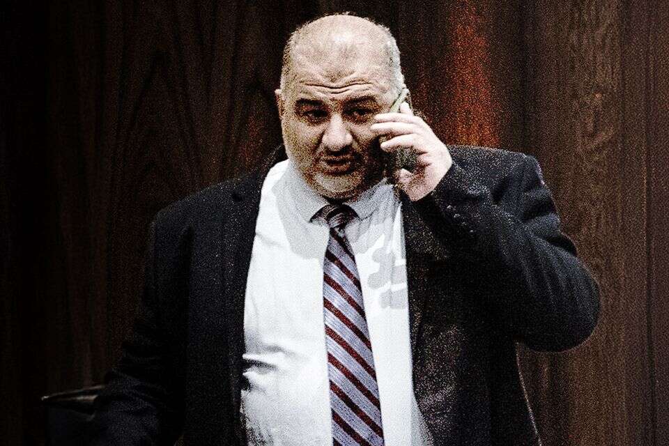 מנסור עבאס , אורן בן חקון