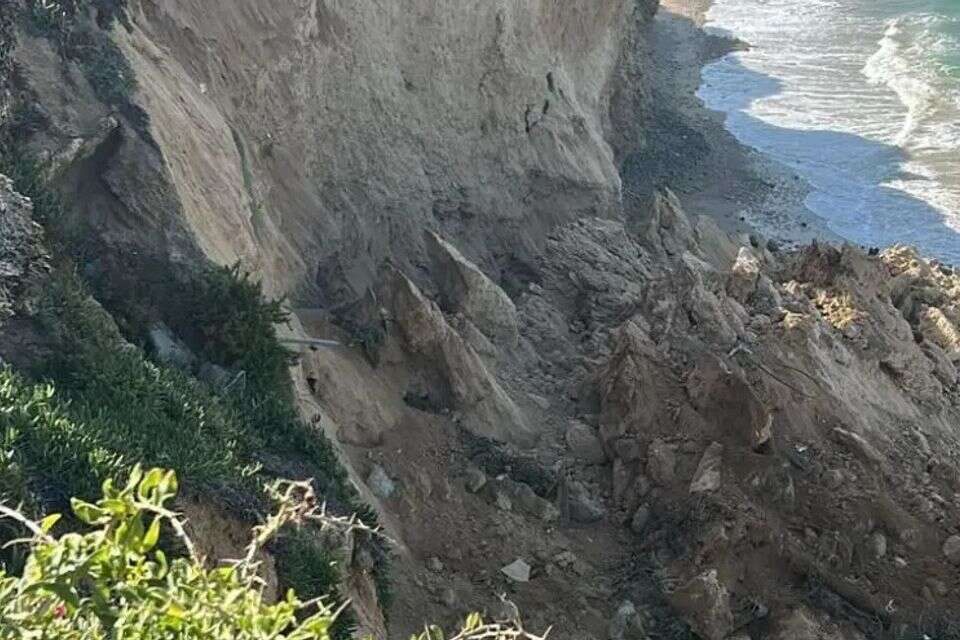 Danger of collapse along the coast: a cliff collapsed at "Sydney Ali" in Herzliya Documentation