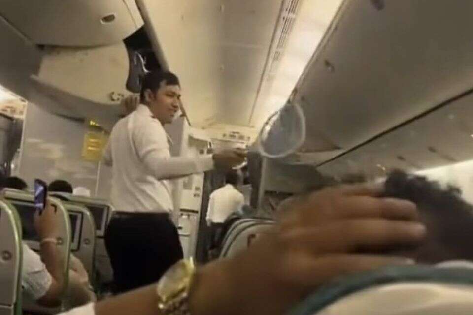 The flight crew had to fight unexpected chaos mid-flight