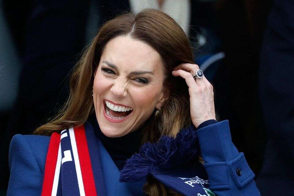 In the middle of a royal storm: Kate Middleton makes sure they talk about something else