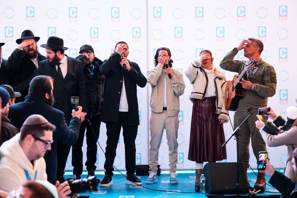 A year of anti-Semitism - and the cry of survivors of captivity that united the Jewish youth of the world