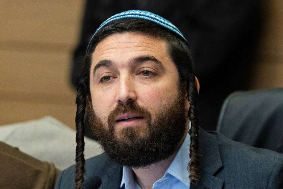 ח"כ צבי סוכות , אורן בן חקון