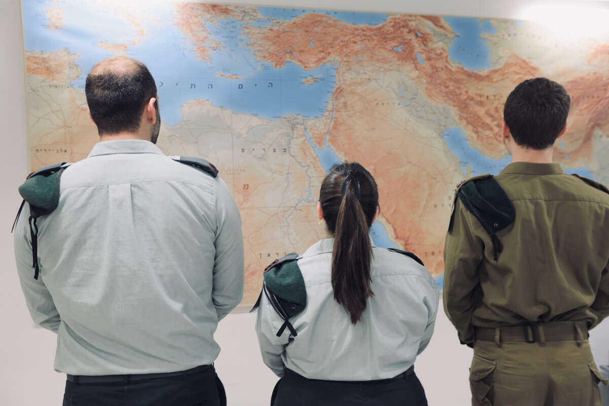 קצינים שלקחו חלק בתכנון והוצאה לפועל של המתקפה באיראן ,