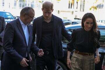 נפגשו עם פליטים מעזה: הנסיך הארי ומייגן בירדן