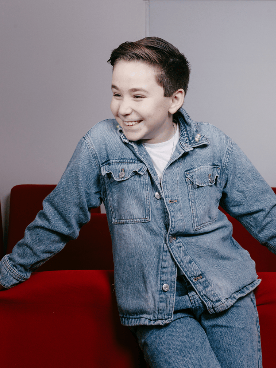 התגובות הדוחות שקיבל בן קרסו בן ה־10: “תחזור לאושוויץ כמו סבא שלך”