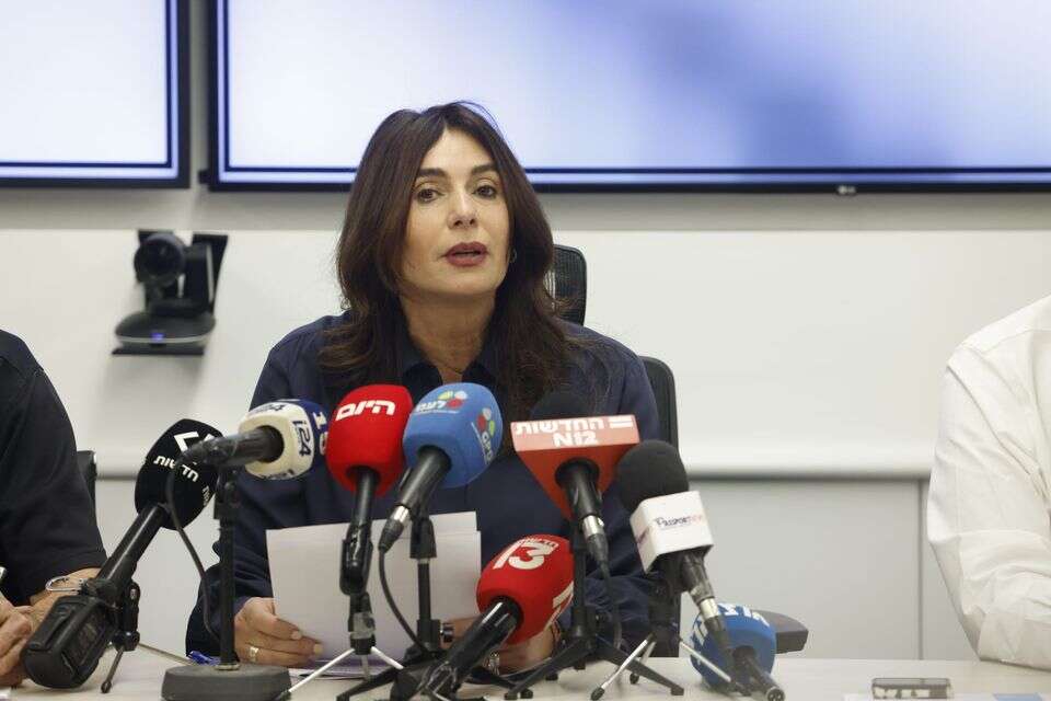 El Al will you fly on Saturday? "Regev, oblige her to make the flights"