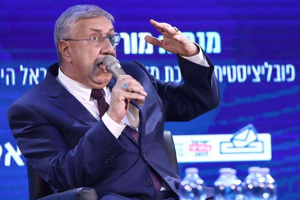 יעקב ברדוגו , גדעון מרקוביץ