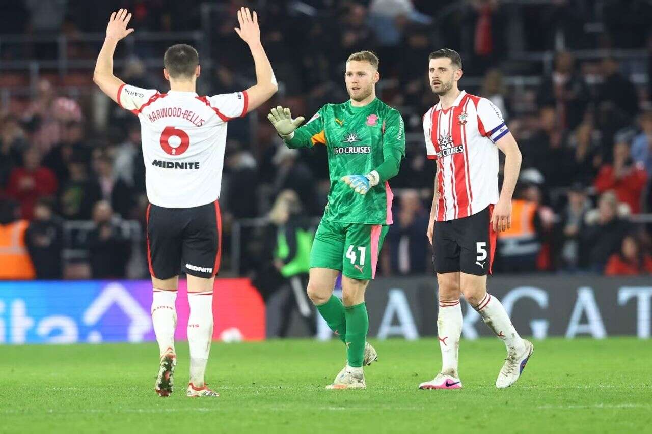 Instead of Daniel Peretz? The top goalkeeper expected to return to Southampton