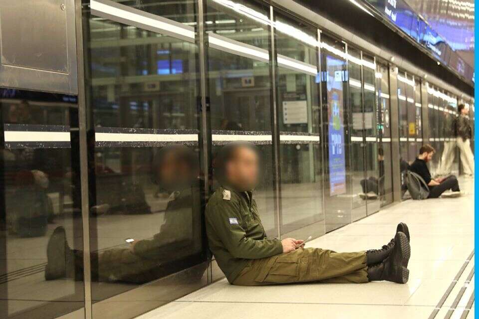 Moriah Kor responds to a surfer who claimed that she is an obedient submissive