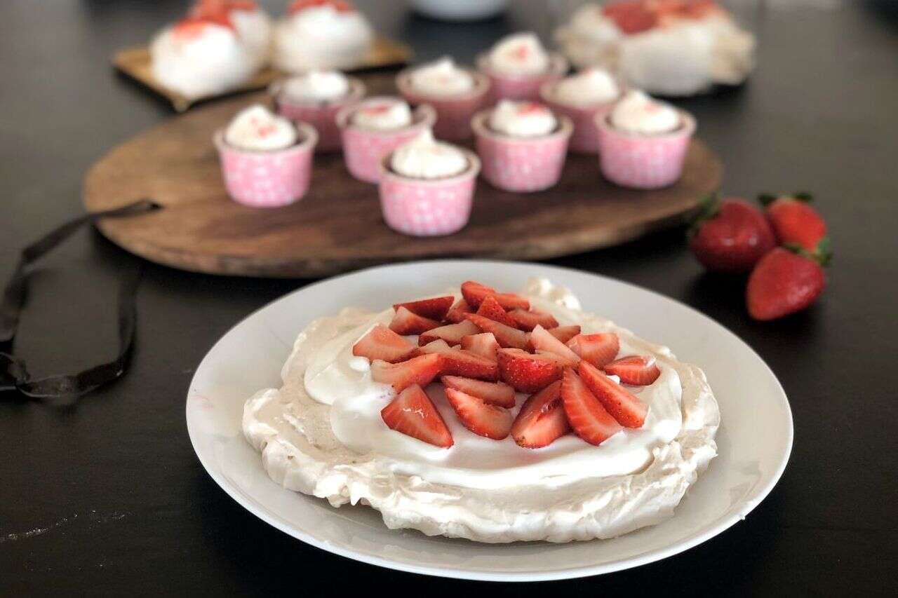 Routine and forget in the oven: the most suitable desserts for baking during alarms