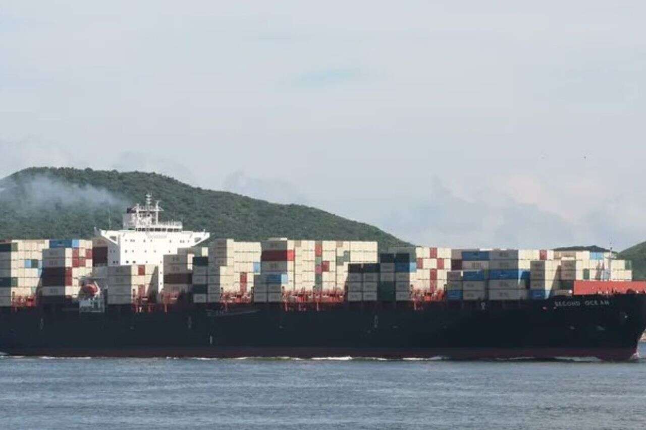 In the middle of the war: China continues to aid the Iranian missile program