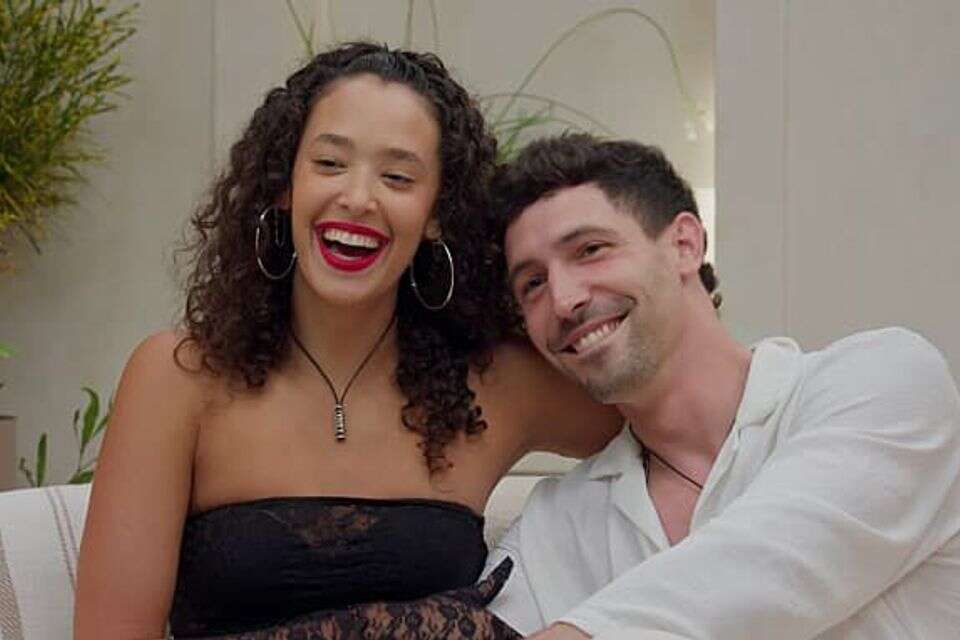 יובל בוצ'ן ותום ברזי , מתוך אהבה חדשה
