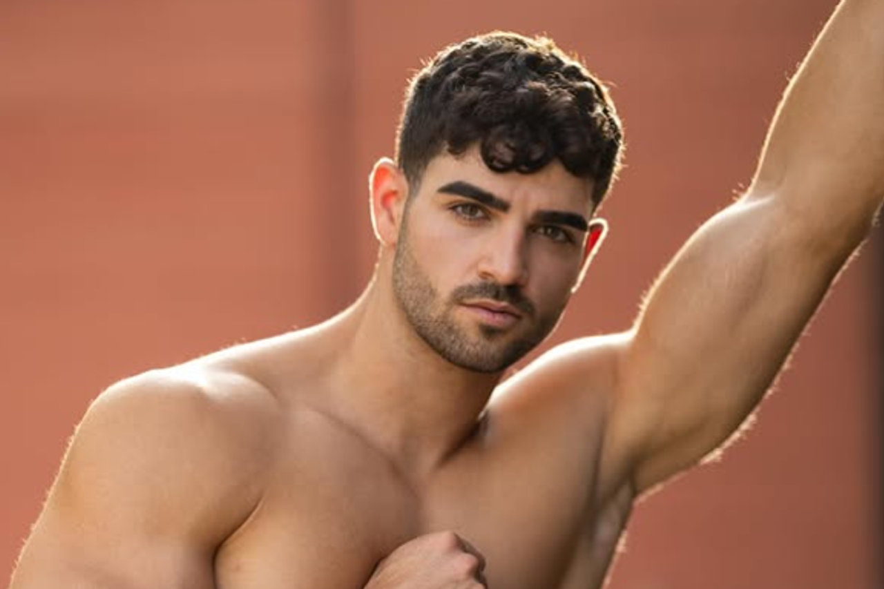 Against Iran and Lebanon: the first Israeli to compete in Mister Universe