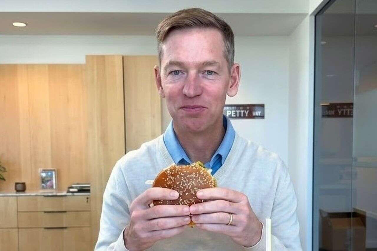 The chain is exploding: the CEO of McDonald's was recorded as disgusted by the new hamburger