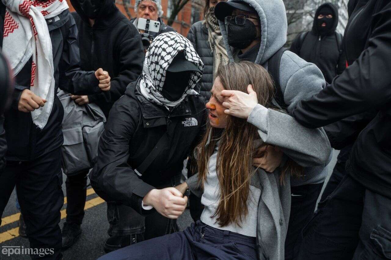 New York Police: "A charge was thrown at a right-wing demonstration", a storm surrounding Mamdani's response