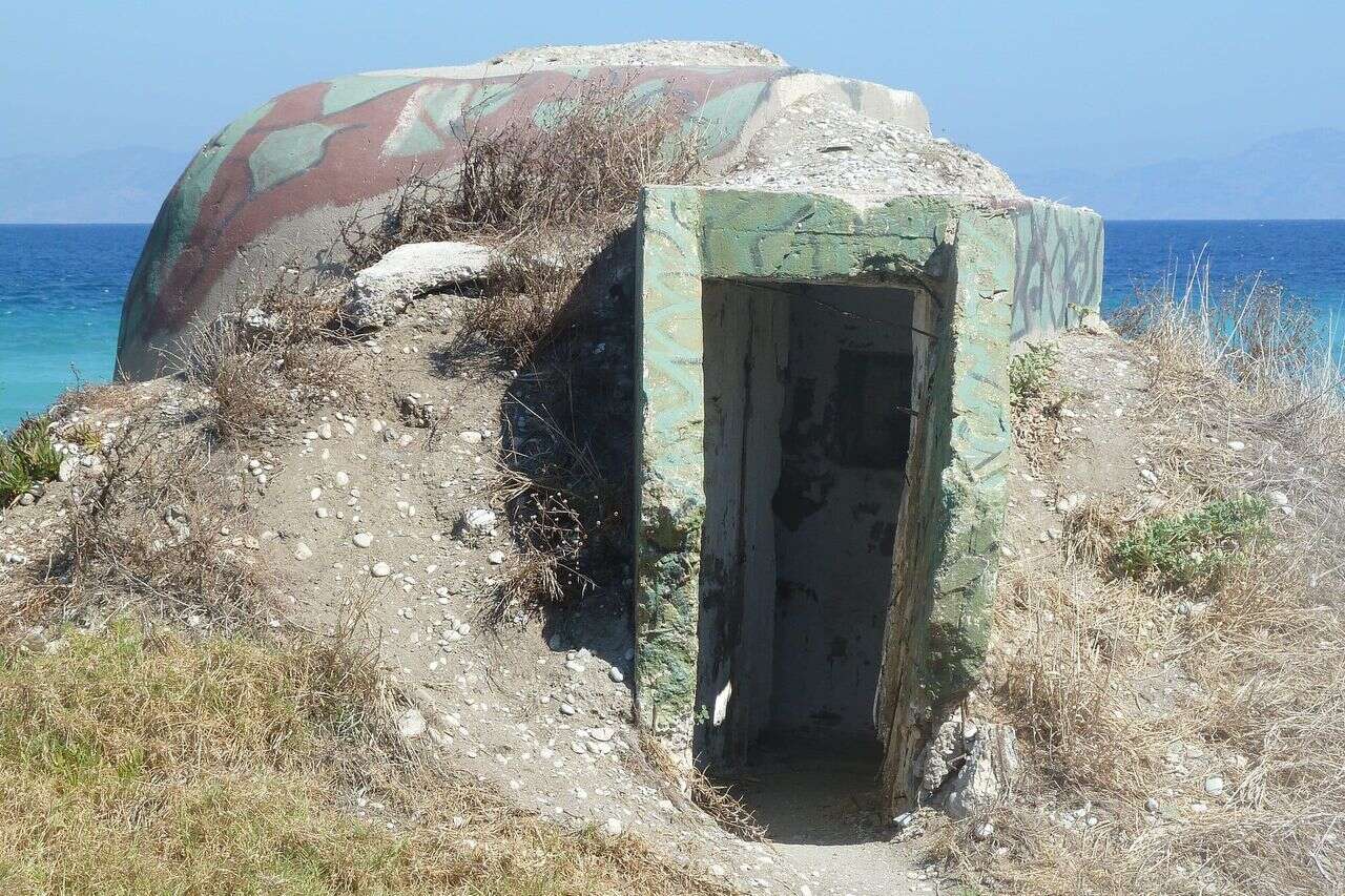 The country that hides the bunkers of the Nazis - despite the Iranian threat