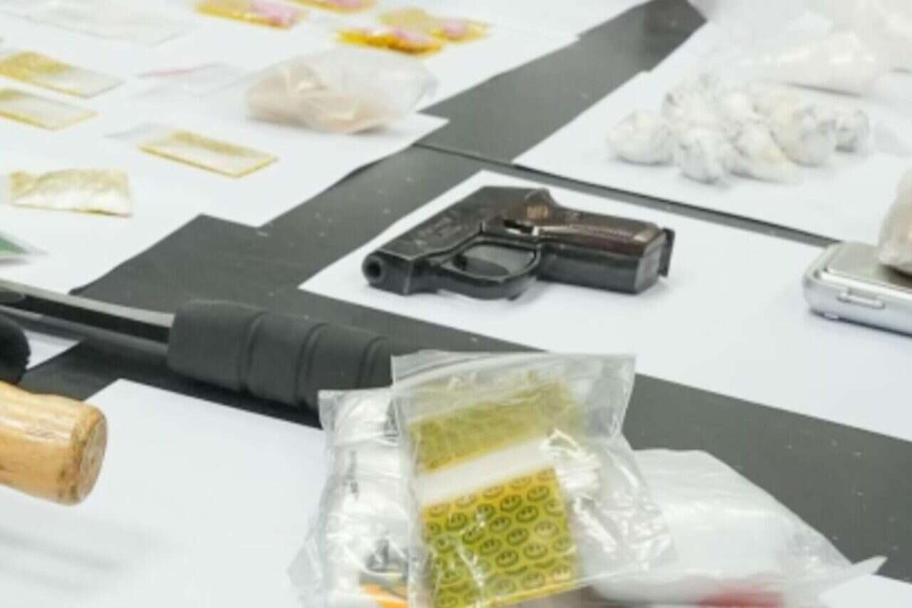 Drugs in quantities and illegal drugs: the raid on the apartment of the juvenile gang in Tel Aviv