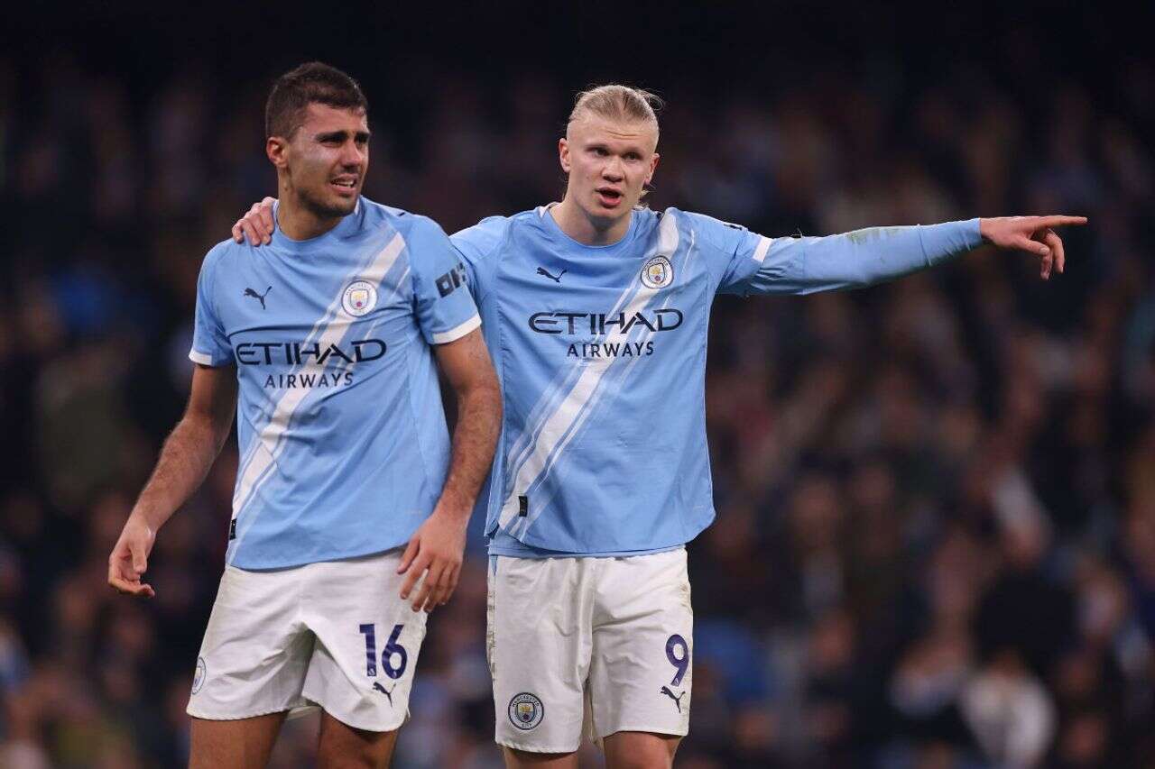 כוכב מנצ'סטר סיטי הועמד לדין בשל הטרדה: "מציק לנו, אשתי עצבנית"