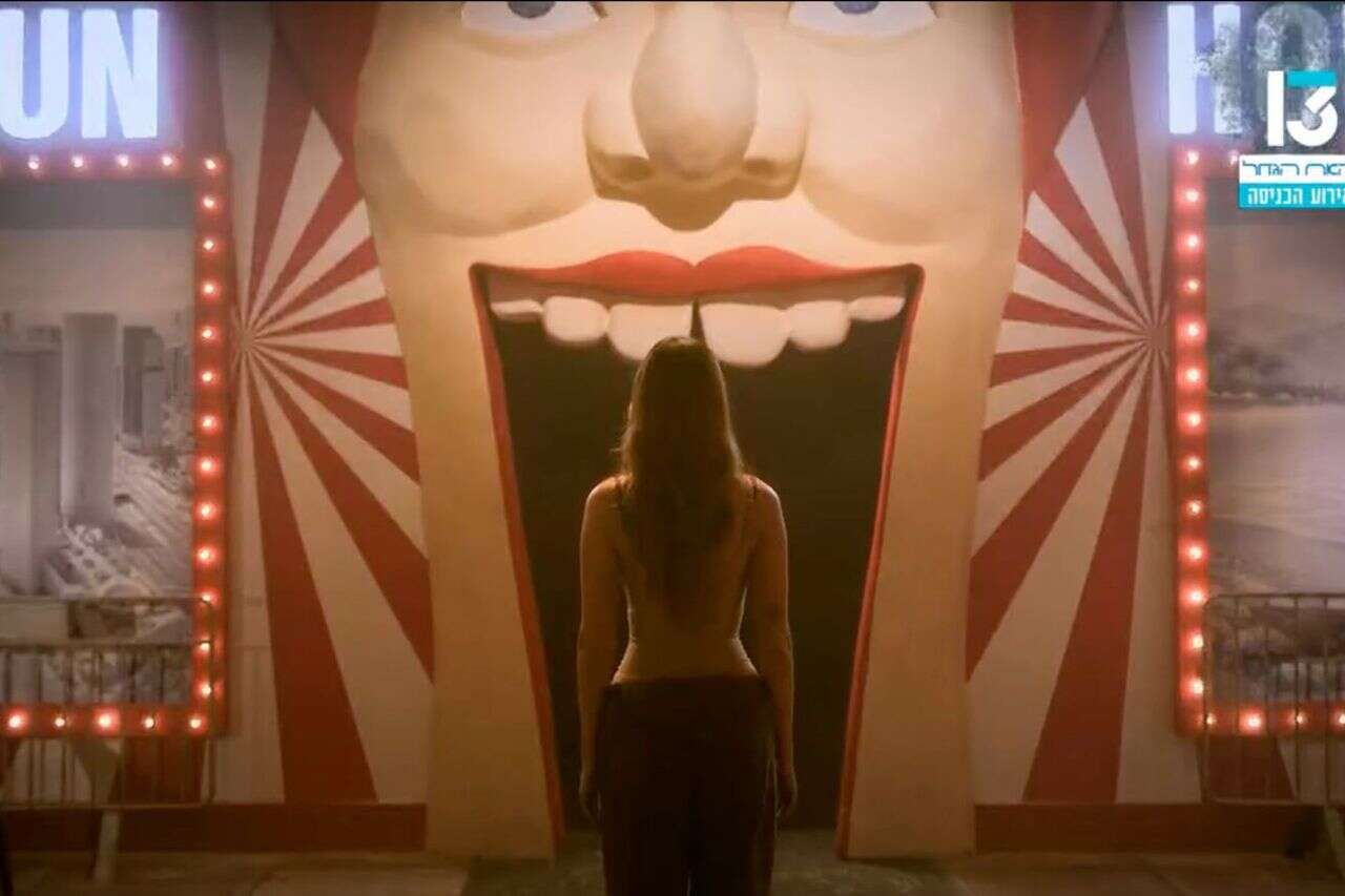 האח הגדול 2026: מלחמה בחוץ, קרקס בפנים ומיליון נרקיסיסטים