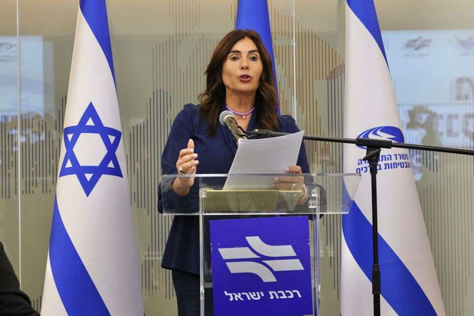 שרת התחבורה מירי רגב , קוקו