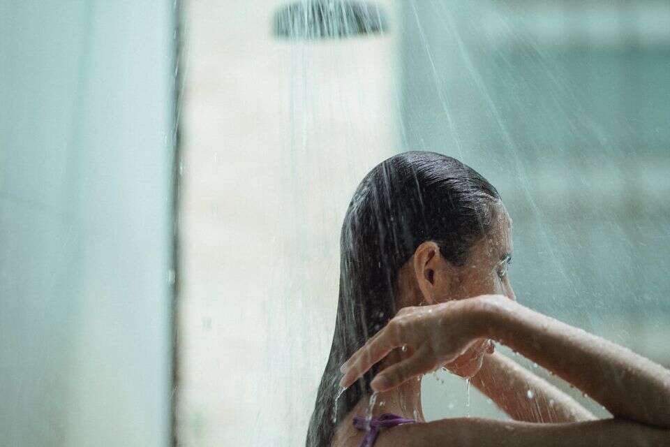 הרגל קטן במקלחת, שאלה גדולה לבריאות
, Pexels