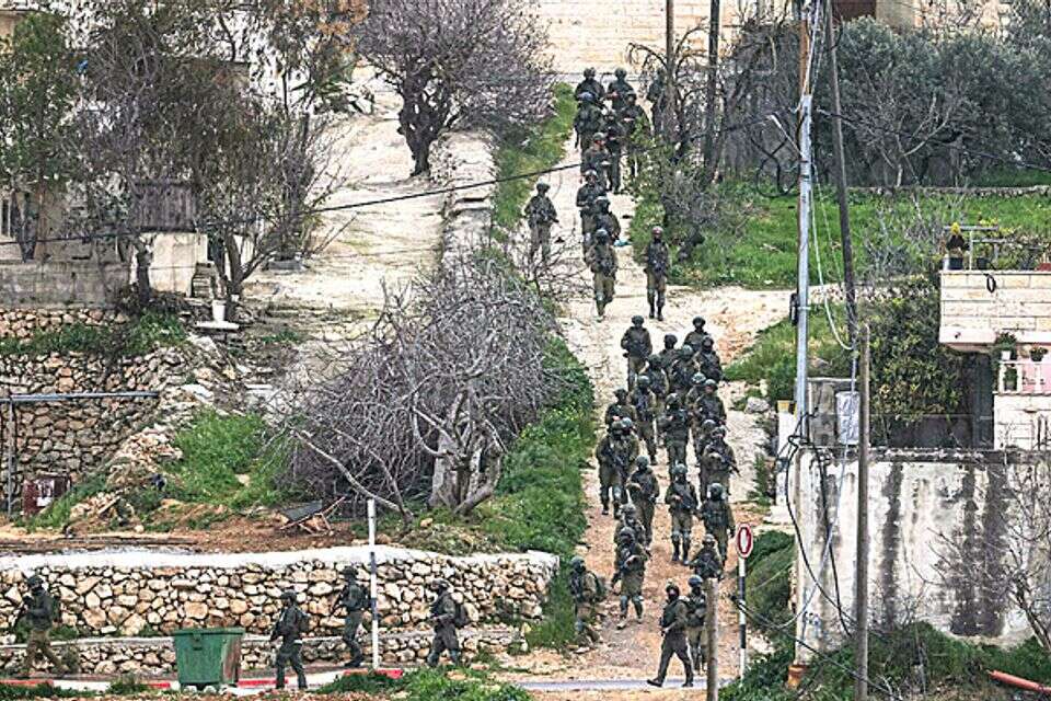 כוחות צה"ל ביו"ש. חיכוך בין מתיישבים לפלסטינים , אי.אף.פי