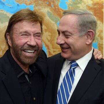 תומך ישראל ונתניהו: מת כוכב סרטי האקשן צ'אק נוריס