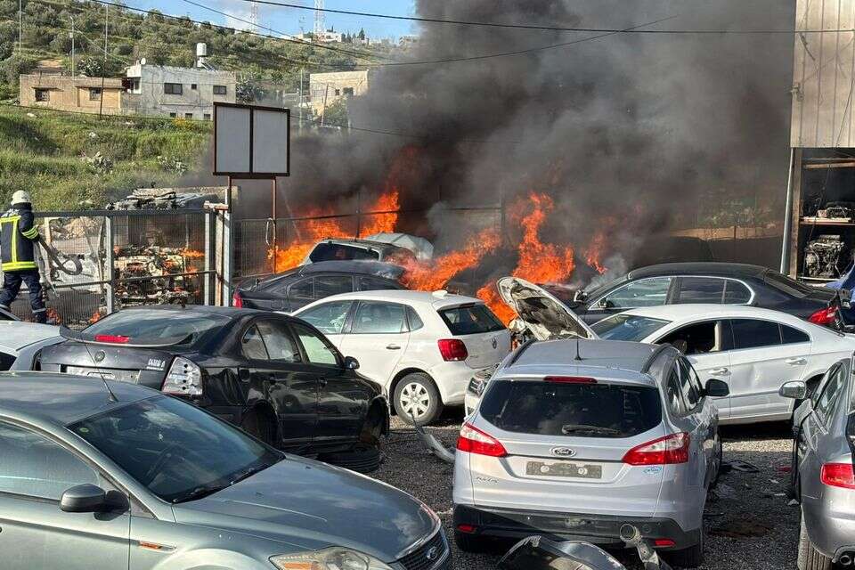 רכבים שרופים ביו"ש כתוצאה מאלימות מתיישבים (ארכיון) , ללא