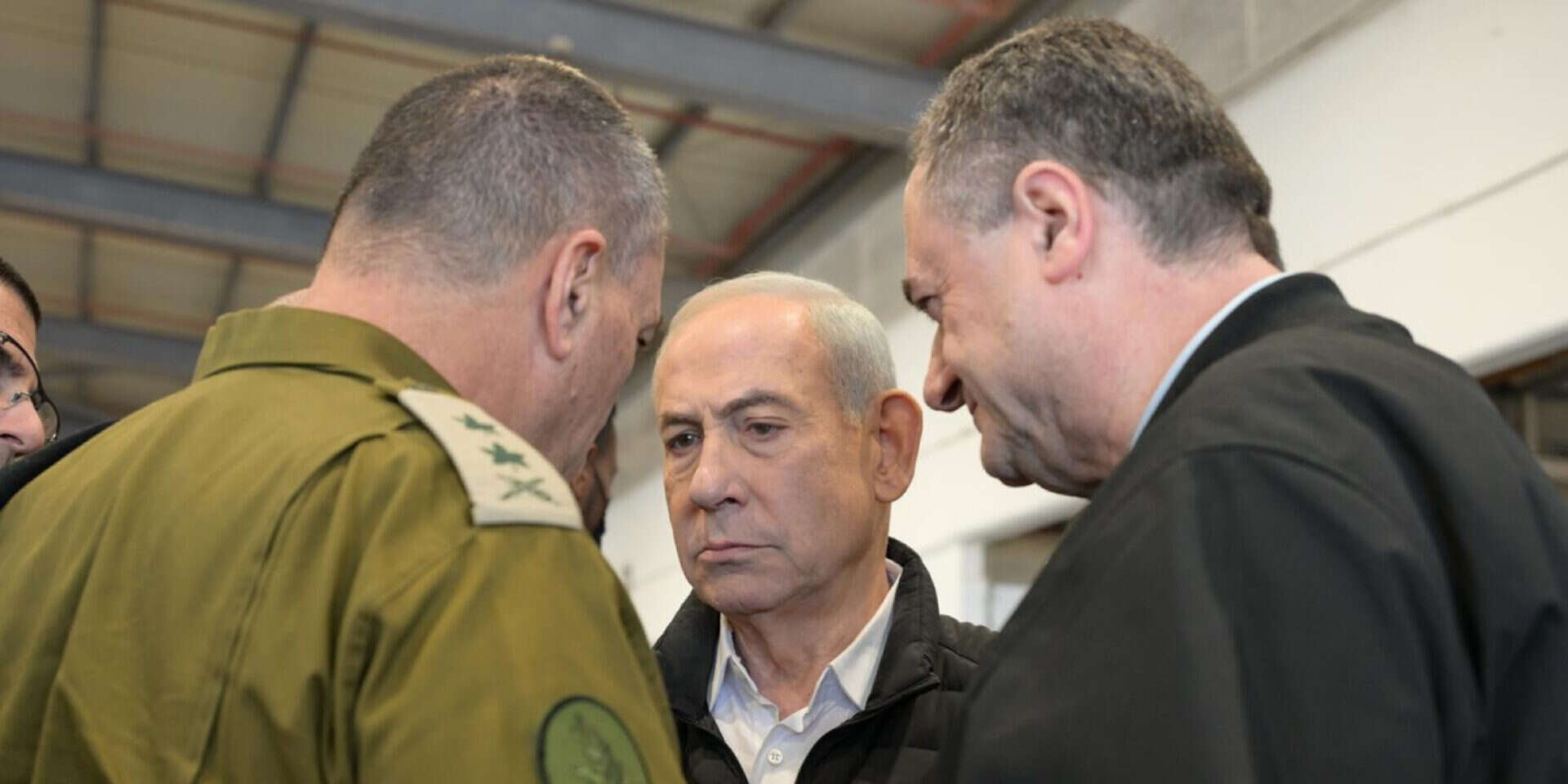 ראש הממשלה נתניהו עם הרמטכ"ל זמיר ושר הביטחון כץ , צילום: מעיין טואף/לע"מ