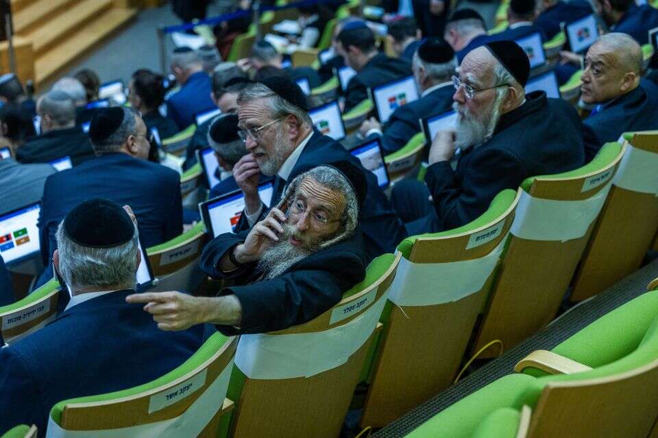 הח"כים החרדים, אמש במליאה , אורן בן חקון