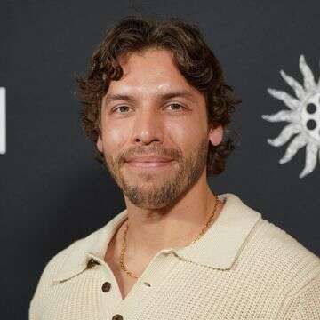 הבן של שוורצנגר רושם הישג - ומוותר על השם